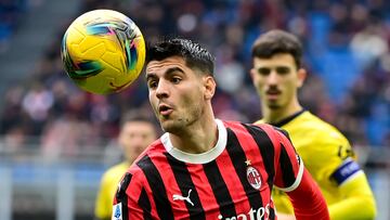 AC Milan's Spanish forward #7 �lvaro Morata heads the ball during the Italian Serie A football match between AC Milan and Parma at the San Siro Stadium in Milan, on January 26, 2025 (Photo by Piero CRUCIATTI / AFP)