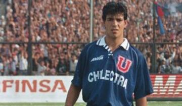 El mundialista en Francia 98', y hermano menor de Víctor Hugo, dijo presente en 24 clásicos universitarios defendiendo los colores de Universidad de Chile.