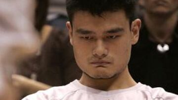 <strong>DECEPCIÓN.</strong>Houston no conocía la derrota esta temporada, pero ha perdido el gran duelo tejano ante Dallas, que ha impuesto su mayor profundidad de plantilla en el último cuarto.