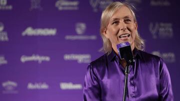 Martina Navratilova habla ante los medios durante la gala del sorteo de los grupos de las Akron WTA Finals Guadalajara en el Zapopan City Hall.