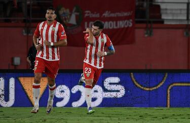 Guille Rossas é expulso para a regra da Almería