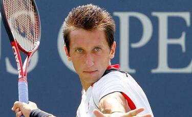 Murray and Stakhovsky trade blows on Twitter equality court