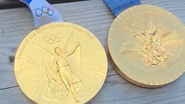 Comparan la calidad de la medalla de oro de Tokio 2020 y la de París 2024