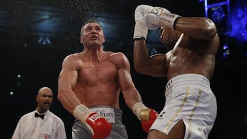 Joshua se doctora en Wembley ante la leyenda de Klitschko