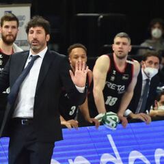 Mumbrú: "El Estudiantes tiene dinamita por fuera"