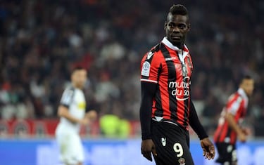 Balotelli extends Nice contract
