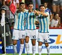 Racing ganó en Santa Fe, sigue de racha y acecha a San Lorenzo