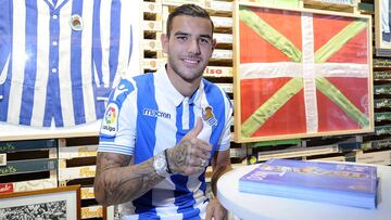 Merino y Theo debutan en la primera lista de Asier Garitano