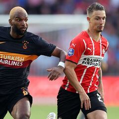 Falcao juega cinco minutos en la goleada del PSV al Galatasaray