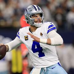 Are the Cowboys willing to let Dak Prescott leave? Who would they replace him with?