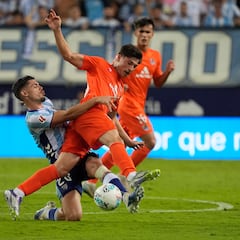 La Real Sociedad B sigue a la espera del refuerzo prometido