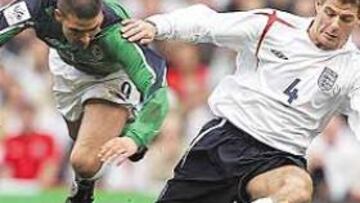 <b>MOLESTO. </b>Gerrard, de 24 años, está indignado con los rumores que le vinculan con el Chelsea.