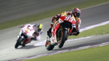 Marc Márquez durante los entrenamientos libres realizados en el circuito internacional Losail de Doha, Catar, el 20 de marzo del 2014. El Gran Premio de Catar, primera prueba del Mundial.