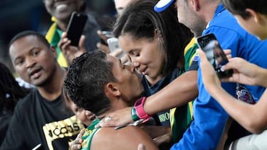 Van Niekerk undergoes surgery on serious knee injury