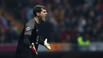 Casillas durante su partido n&uacute;mero 100