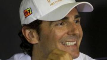 De la Rosa durante una rueda de prensa.