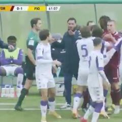 Tángana entre juveniles: los filiales de Torino y Fiorentina se liaron a golpes tras una patada