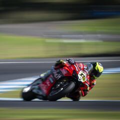 Ducati empieza a arrasar