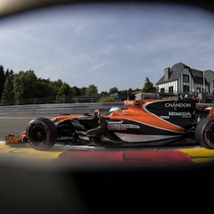 McLaren lo deja claro: Alonso "no confía en el motor Honda"