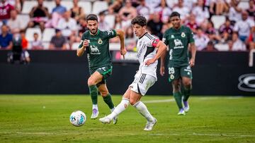 Riki, principal duda del Albacete para recibir al Huesca