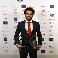 Salah despeja dudas sobre su futuro: "No voy a ninguna parte"