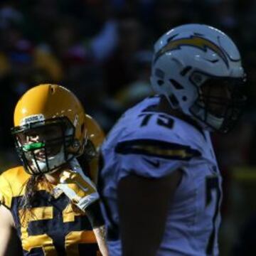 Clay Matthews, la luz que alumbra la defensa de los Packers.