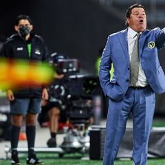 Piojo Herrera asegura que no ha hablado con directiva de Tigres