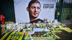 La afici&oacute;n del Nantes muestra su cari&ntilde;o a Sala