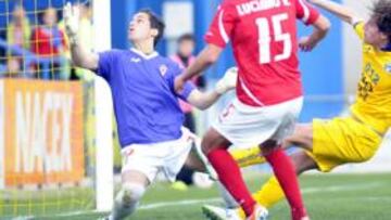 <b>SEGUNDO. </b>Borja remata para marcar el 2-0.