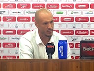 David González, DT de América, en rueda de prensa.