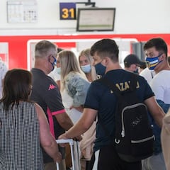 Reino Unido desaconseja ahora viajar a las Islas Canarias y
Baleares