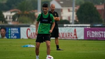 Andrés Martín y José Alberto, del Racing.