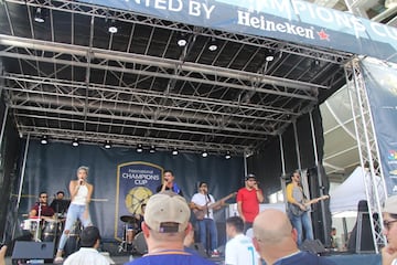 Los aficionados colmaron el Hard Rock Stadium de Miami para disfrutar de El Cl¨¢sico entre Real Madrid y Barcelona.