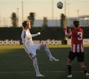 El Athletic B enfrió el debut oficial de Odegaard con el filial