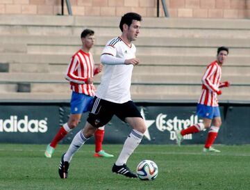 Tras graduarse en comunicaciones, recibir la bendición de David Villa, pasar 15 años en las inferiores de Valencia FC y probar su valía, el español quiere llenarle los ojos a Bob Bradley