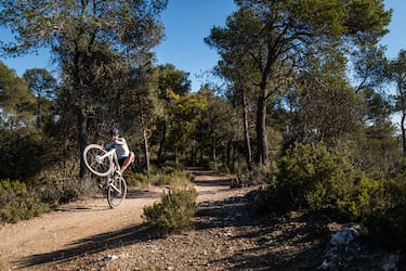 Bojan se ‘pasa’ al ciclismo: “Me encanta el gravel”