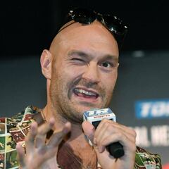 Fury questions heavyweight rival Joshua: He's got a confidence issue