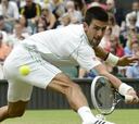 Djokovic remonta un set a Stepanek en una central tapada