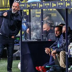 "No parecemos de Primera cuando nos ponemos por detrás"