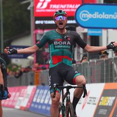 Nico Denz repite desde la fuga y Bruno Armirail es el nuevo líder del Giro