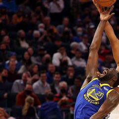 Draymond cae, Wiggins explota y los Warriors vuelven a ganar