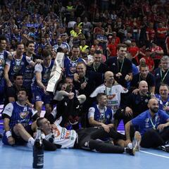 Pastor rompe la hegemonía del Veszprem en Hungría