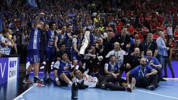 Pastor rompe la hegemon¨ªa del Veszprem en Hungr¨ªa