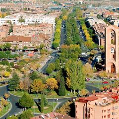 Este es el pueblo más rico de España: está a media hora de Madrid y la renta media es de casi 30.000 euros por habitante