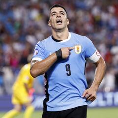 A Luis Suárez se le abre la puerta de la selección de Uruguay