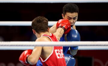 Gabriel Escobar cae a los puntos ante Bibossinov y se queda sin la opción de medalla para España. Resultado dividido, 3-2, en la categoría -52 Kg.
