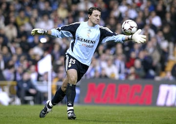 The goalkeeper spent five season with Real Madrid (2000-2005) and played just one season (2008-2009l).
