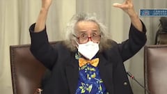 Cantó y habló de Bielsa y Brereton: la insólita intervención de Florcita Motuda en la acusación contra Piñera