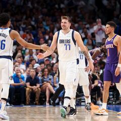 Doncic double-double puts the Mavs back in business