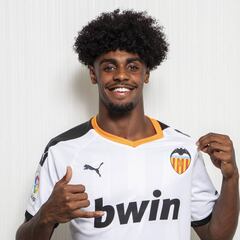 Correia, el último jugador del 'entorno Mendes' que ficha Lim